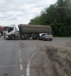 В ДТП на трассе «Курск-Саратов» пострадала несовершеннолетняя девушка