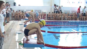 Секция спортивного плавания ДЮСШ Борисоглебска объявляет набор юных воспитанников