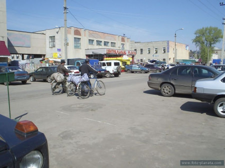 В Борисоглебске предприниматели выступили против продажи 7.5% городского рынка