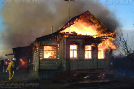 В Грибановском районе при пожаре погибла женщина
