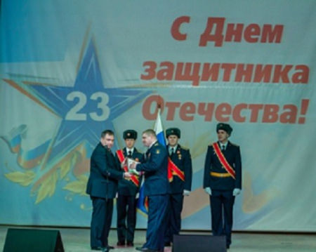 В Борисоглебске торжественное собрание ко Дню защитника Отечества завершилось концертом