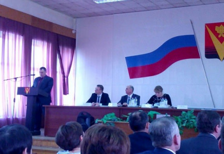Андрей Пищугин отчитался о работе администрации Борисоглебского городского округа перед депутатами