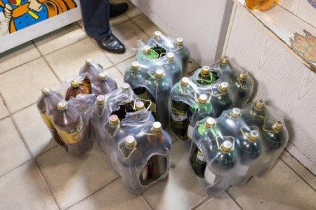 Под Борисоглебском задержали группу подростков, ограбивших продуктовый магазин