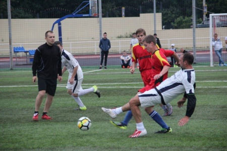 В Борисоглебске завершился Чемпионат округа по миди-футболу