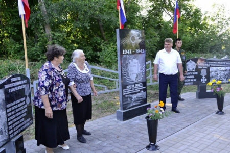 В Грибановском районе состоялось открытие мемориала «Аллея памяти»