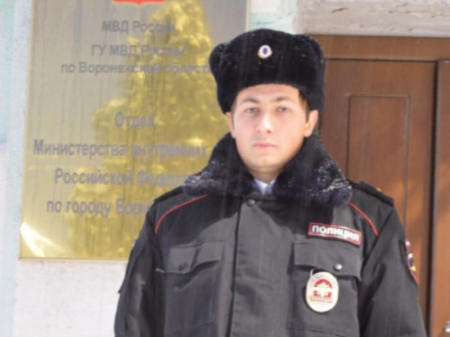 Борисоглебского полицейского, поймавшего преступника в свой выходной, отметило руководство