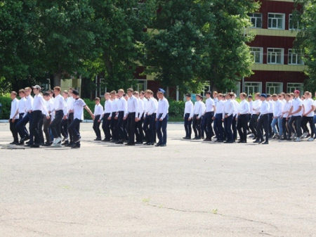 В Борисоглебске завершились пятидневные военные сборы старшеклассников