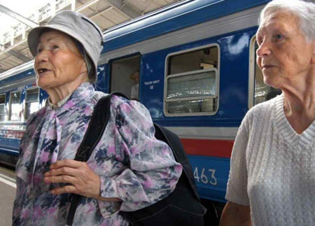 В октябре пассажиры поездов старше 60 лет смогут путешествовать по стране за полцены