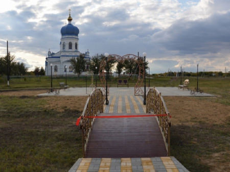 В селе Самодуровка Поворинского района открыли парк