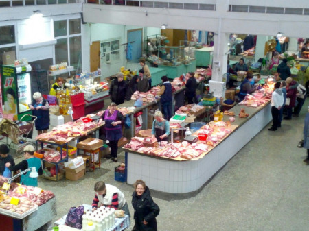 В Борисоглебске крытый рынок и «Идея» продолжают работать во время режима всеобщей самоизоляции
