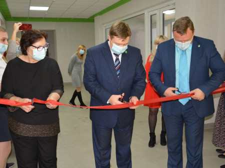 В Поворино официально открыли школу №1 после масштабного капитального ремонта