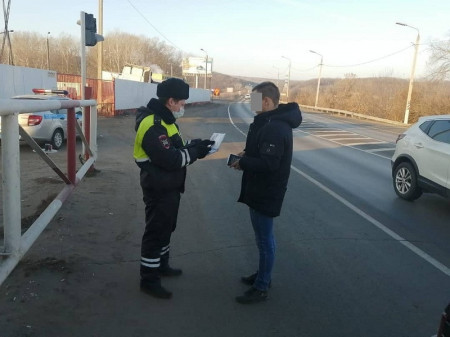 В Борисоглебске сотрудники ГИБДД и судебные приставы выловили должников среди автомобилистов