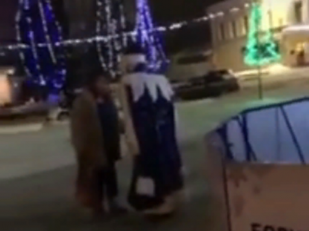 Женщина написала заявление на Деда Мороза после избиения у елки в Борисоглебске