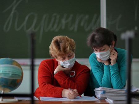 В Воронежской области в феврале коронавирусом заболели 180 школьников и 213 преподавателей