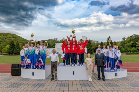 Школьники из Новохоперского района победили в «Президентских состязаниях»