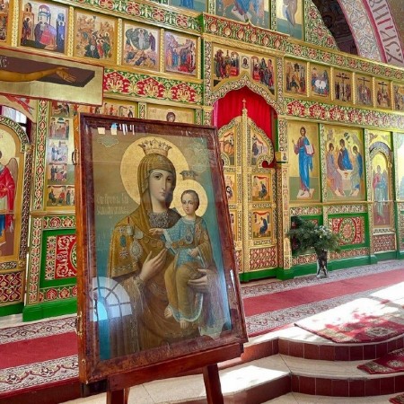 Православную икону привез на родину Чингисхана экс-губернатор Воронежской области