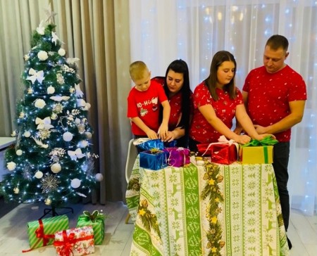 В Борисоглебске подвели итоги конкурса фоторабот «Семейный праздник — Новый год и Рождество»