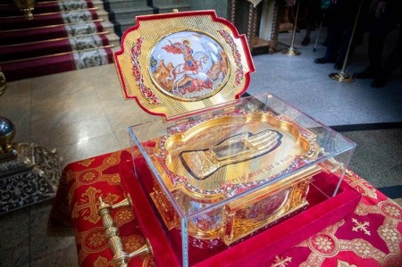 Епископ Борисоглебский Сергий принял участие в молебне о Победе перед ковчегом с мощами Георгия Победоносца