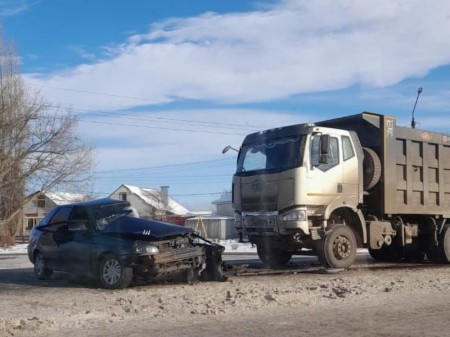 Молодая автомобилистка погибла в ДТП с грузовиком в Воронежской области